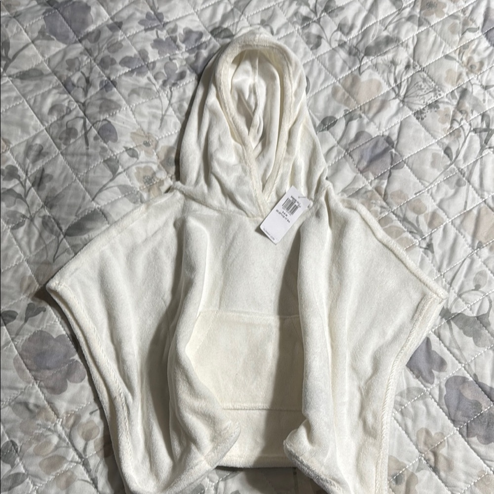 White Hooded swim Poncho 3-6mths